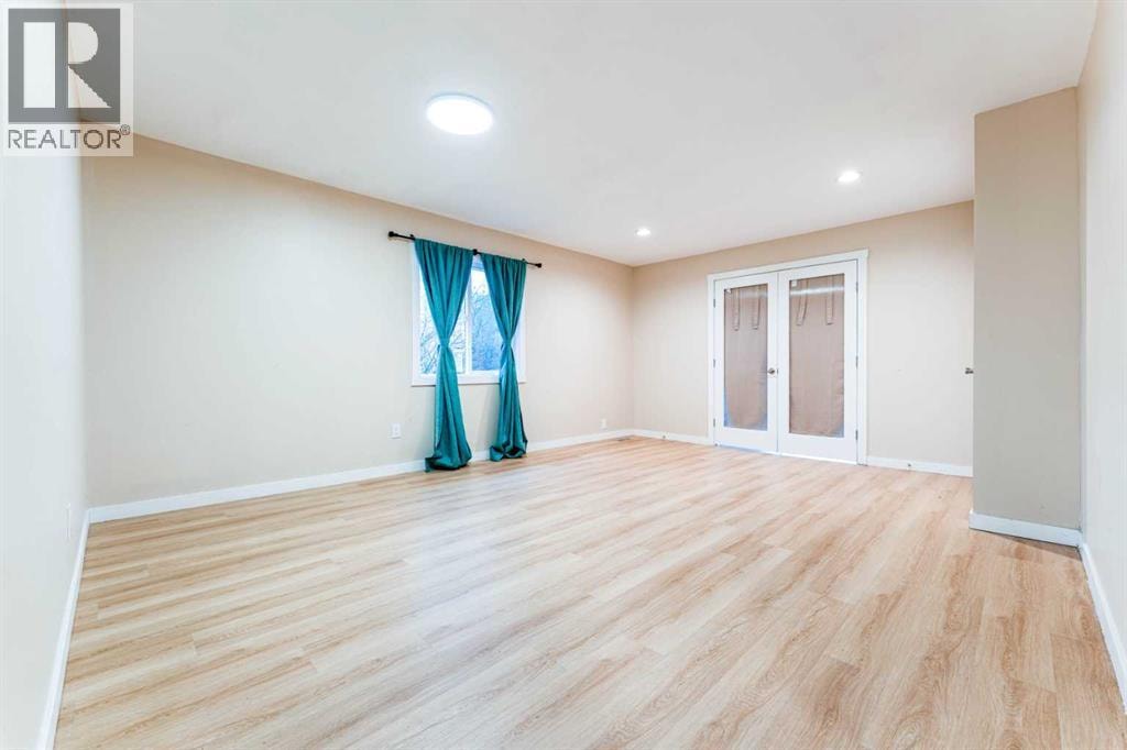139 Edgehill Place NW — photo 2
