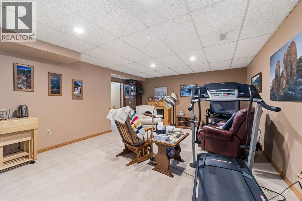 52 Macewan Park Heights NW — photo 23