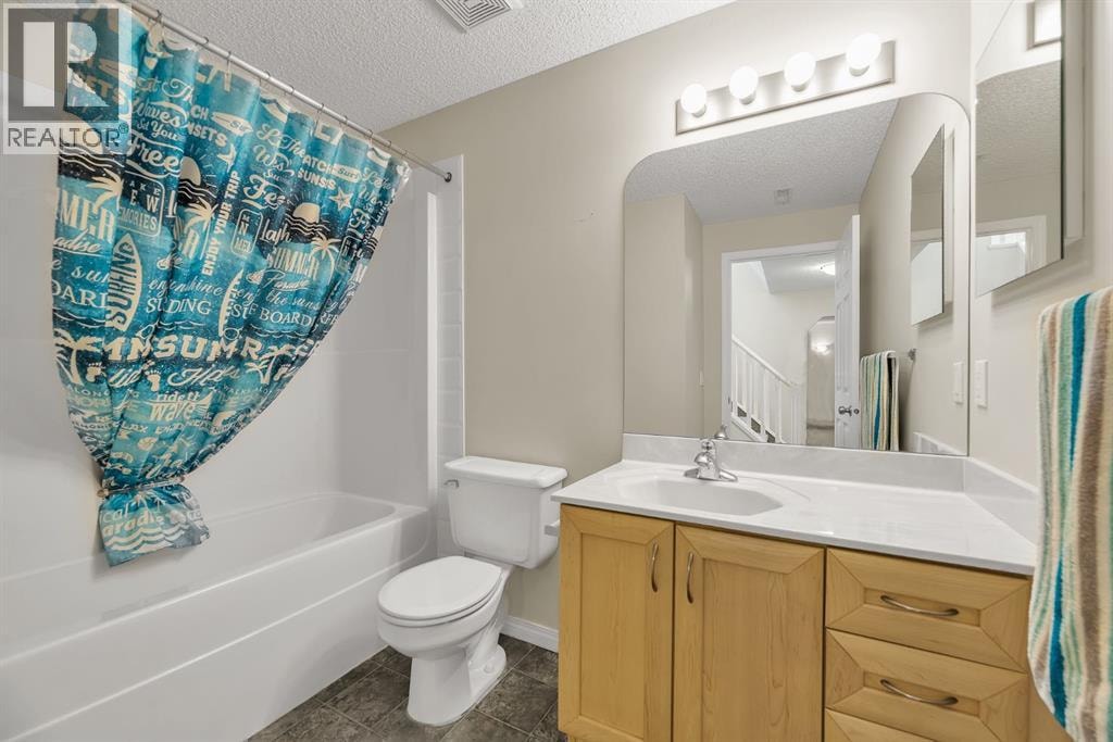 151 Hawkmere View — photo 35