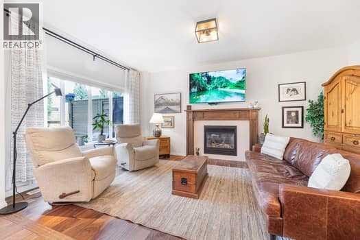 204 Paint Horse Drive — photo 10