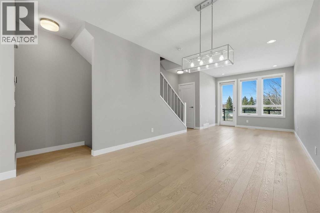 4065 32 Avenue NW — photo 11