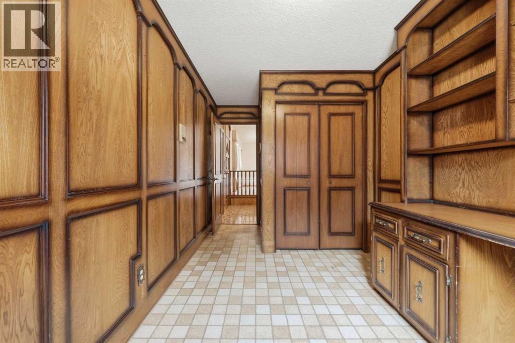 480 Berkley Crescent NW — photo 18