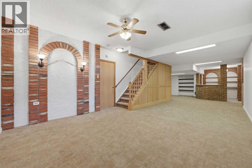 480 Berkley Crescent NW — photo 34