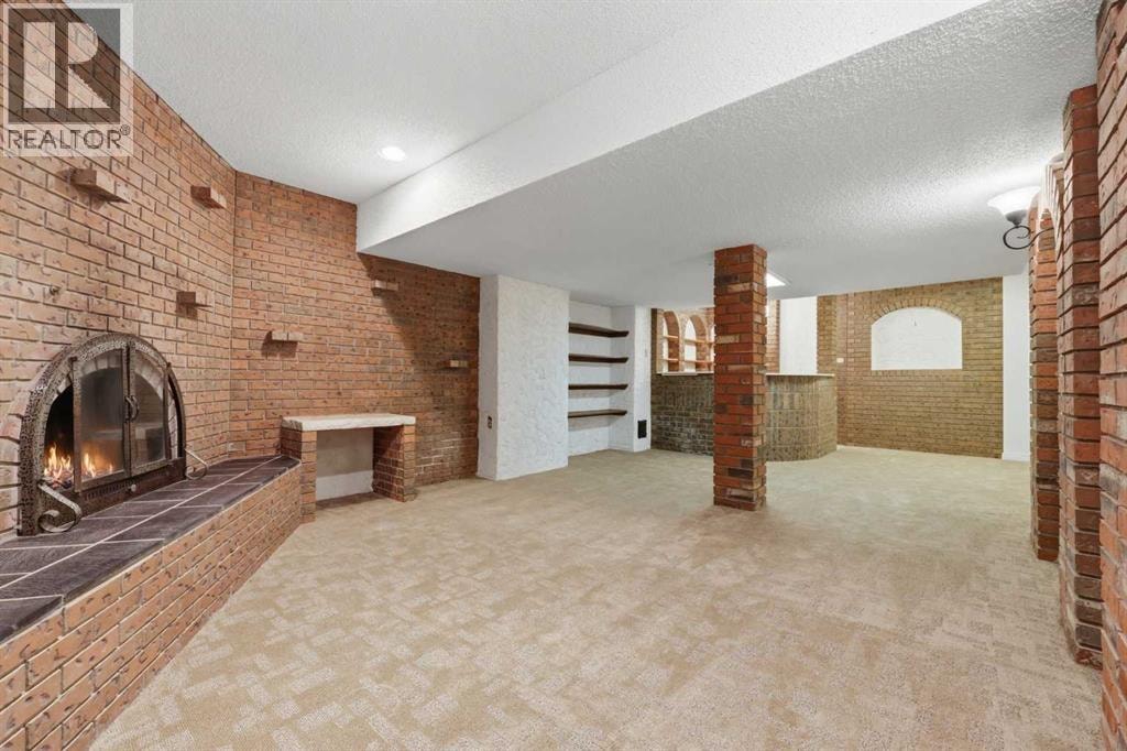 480 Berkley Crescent NW — photo 39