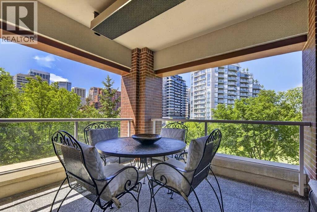 301, 690 Princeton Way SW — photo 37