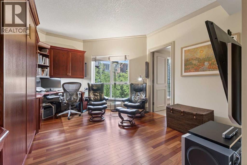301, 690 Princeton Way SW — photo 33