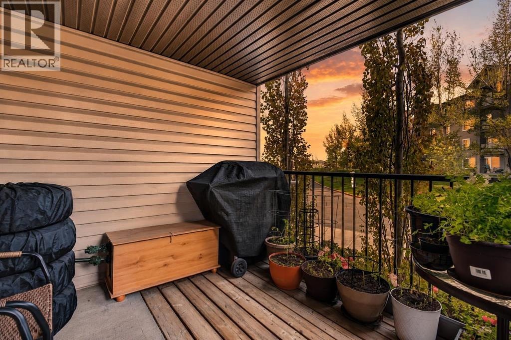9103, 403 Mackenzie Way SW — photo 31