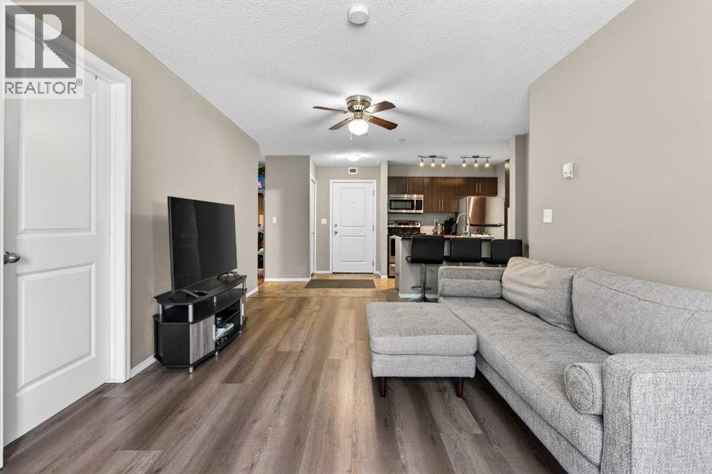 9103, 403 Mackenzie Way SW — photo 10