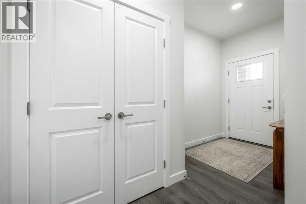 389 Sora Park SE — photo 3