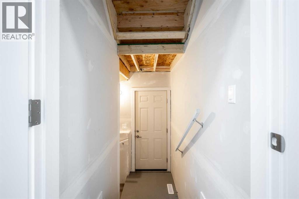 389 Sora Park SE — photo 8