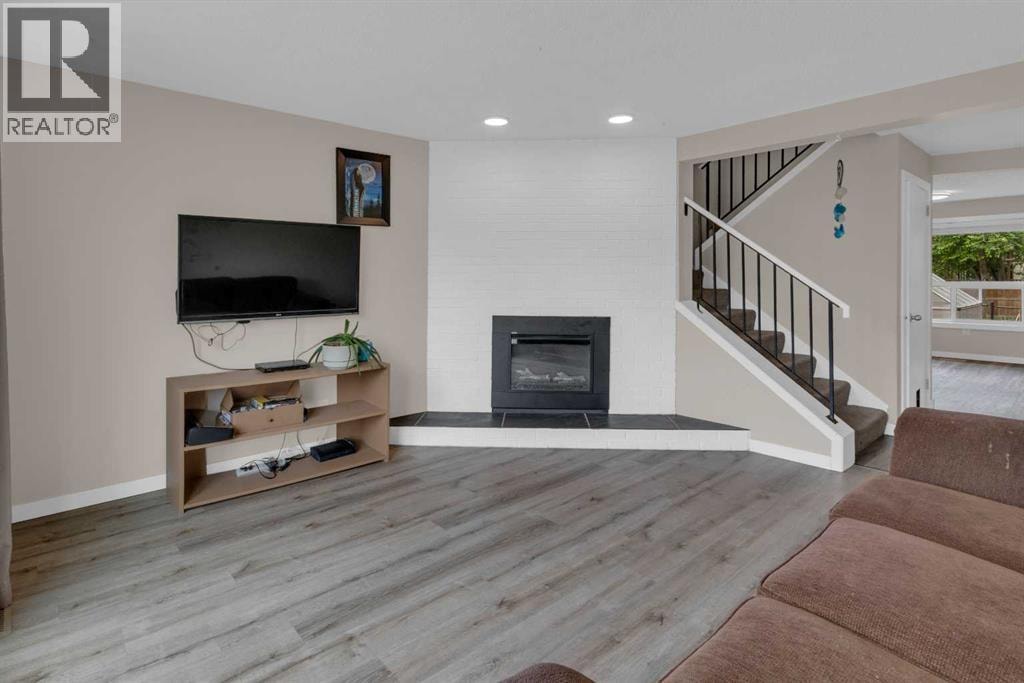 224 Summerwood Place — photo 5