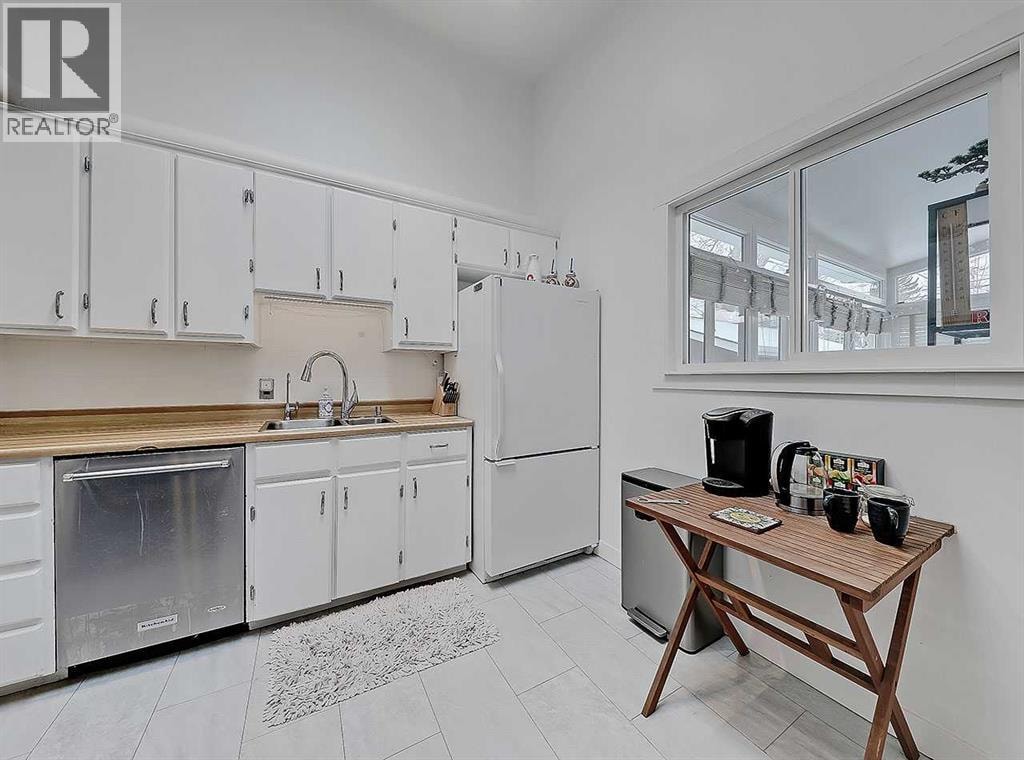 247 Simons Road NW — photo 15