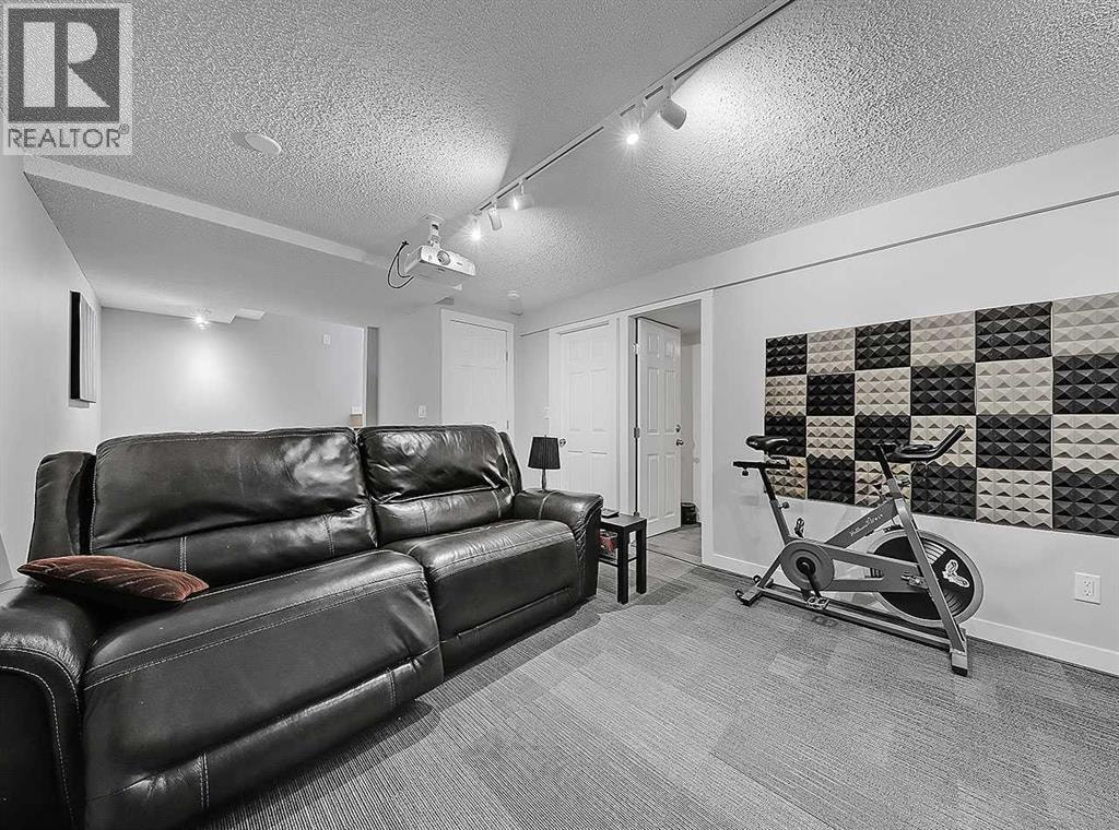 247 Simons Road NW — photo 33
