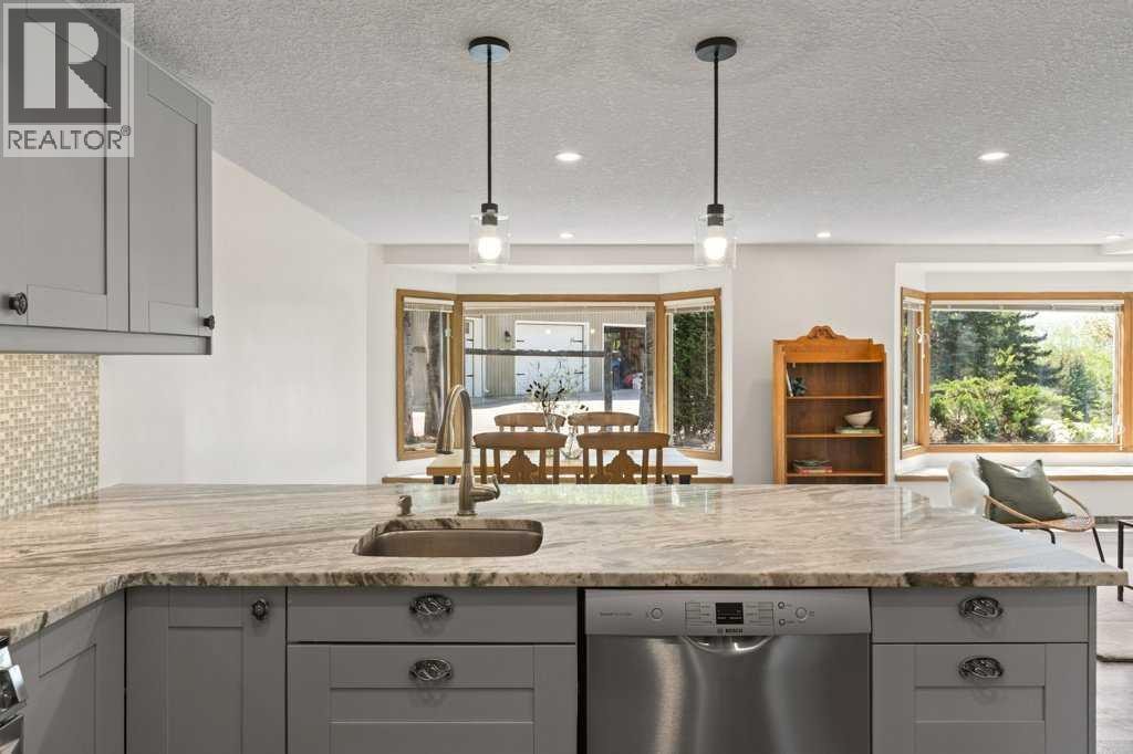 244098 Panorama Ridge SW — photo 29