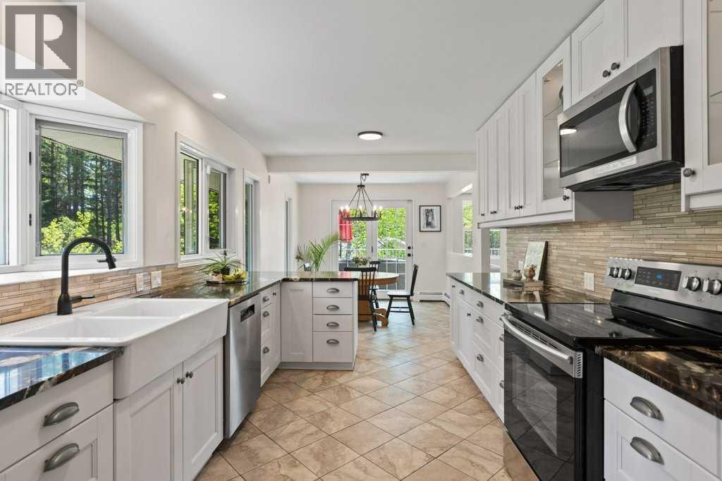 244098 Panorama Ridge SW — photo 8