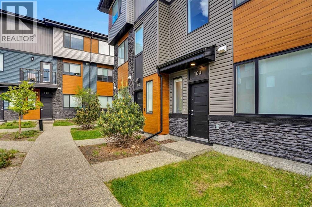 104 Corner Glen Circle NE — photo 3