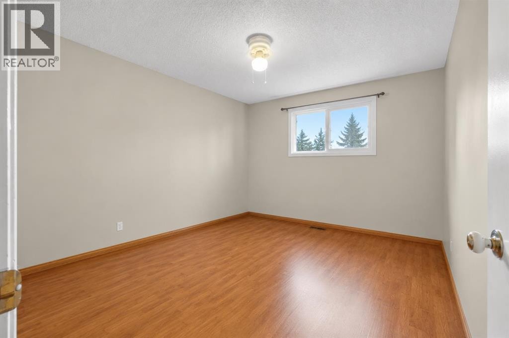27 Bedford Road NE — photo 16