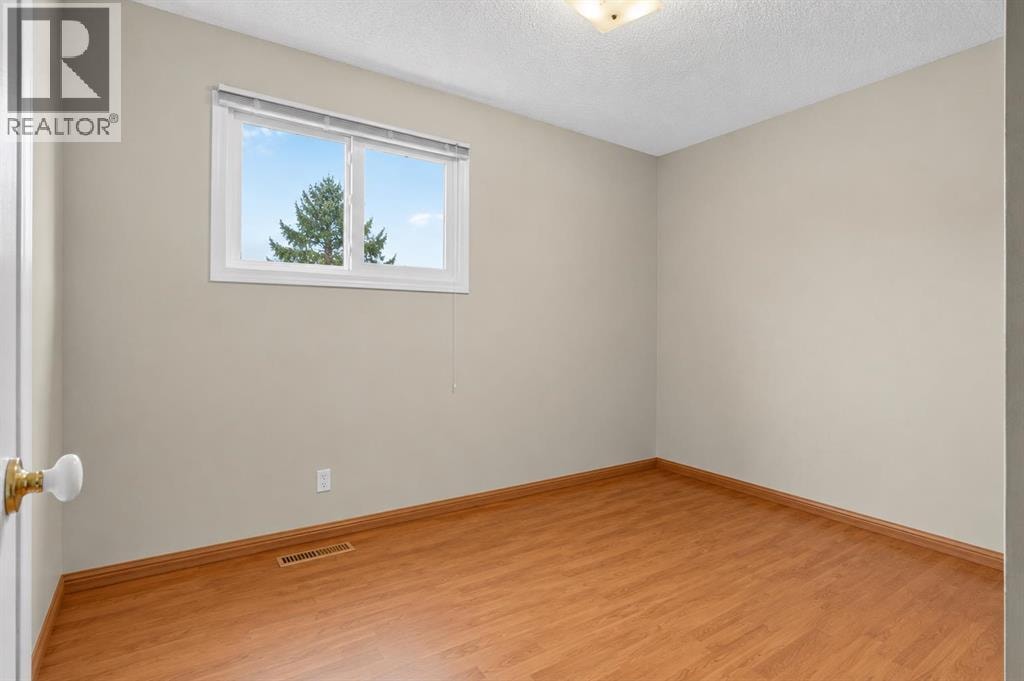 27 Bedford Road NE — photo 14