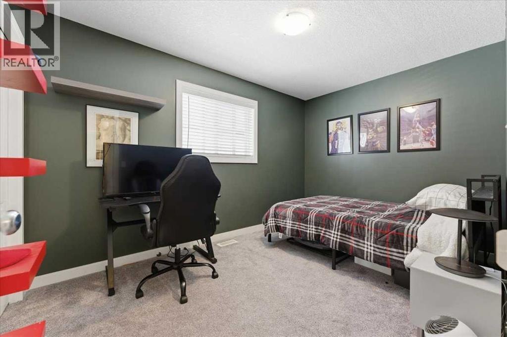 17 Bridlecrest Court SW — photo 27