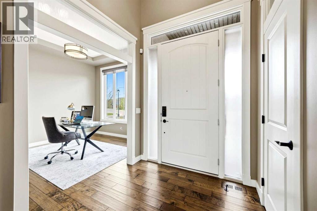 45 Cranbrook Heights SE — photo 3