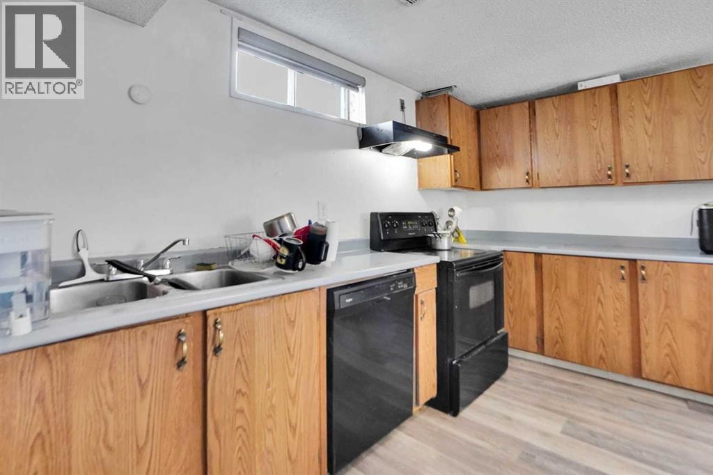 168 Castlebrook Drive NE — photo 36