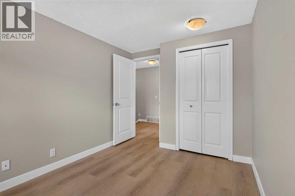 2515 62 Street NE — photo 20