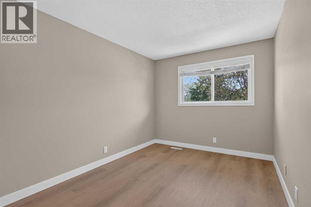 2515 62 Street NE — photo 19