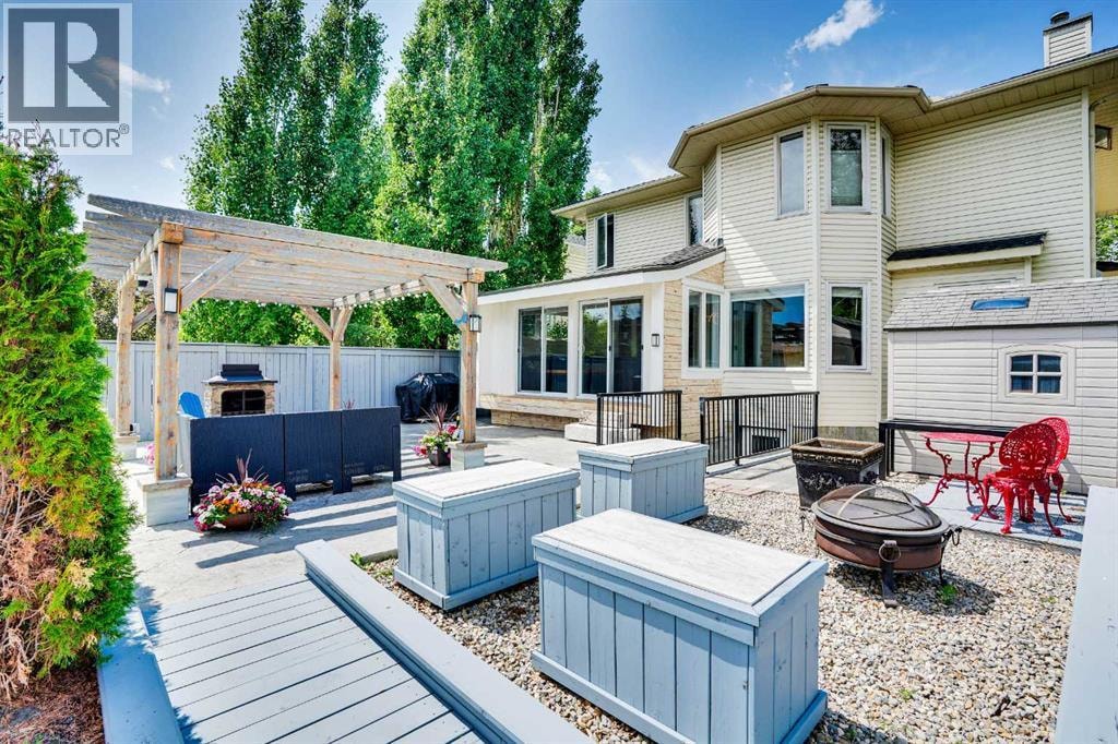 73 Riverview Close SE — photo 47