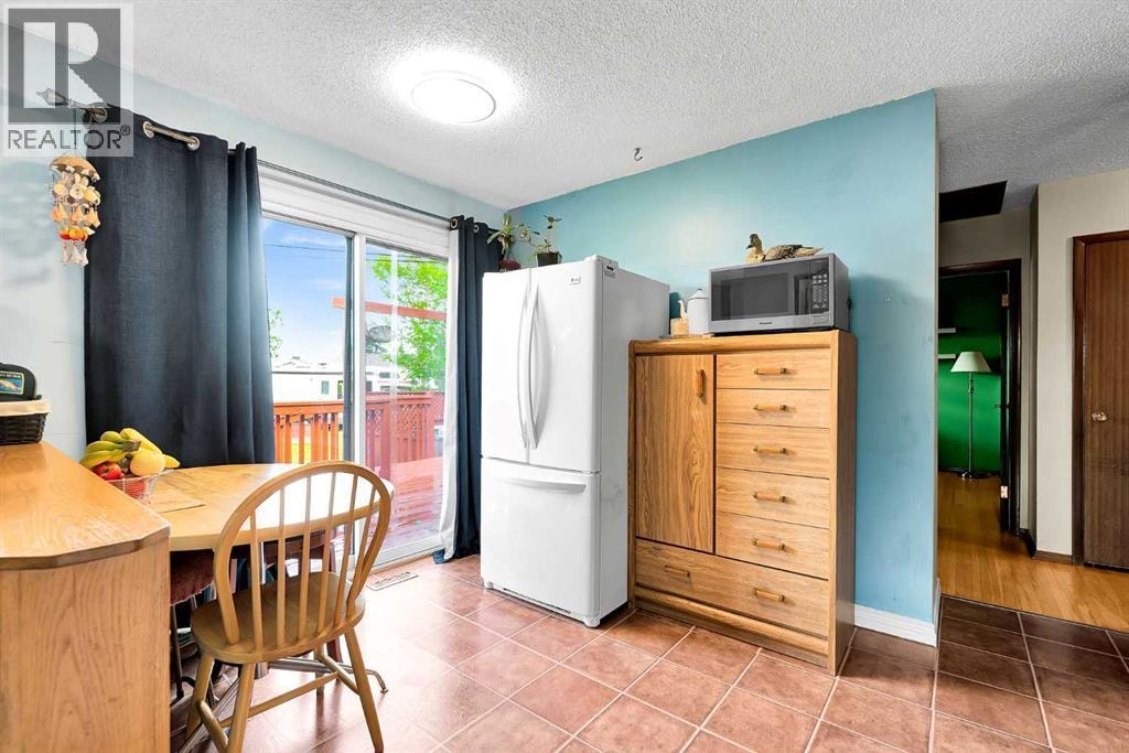 244 Travis Place NE — photo 11
