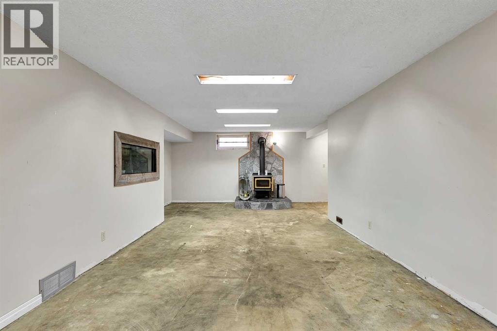 244 Travis Place NE — photo 21