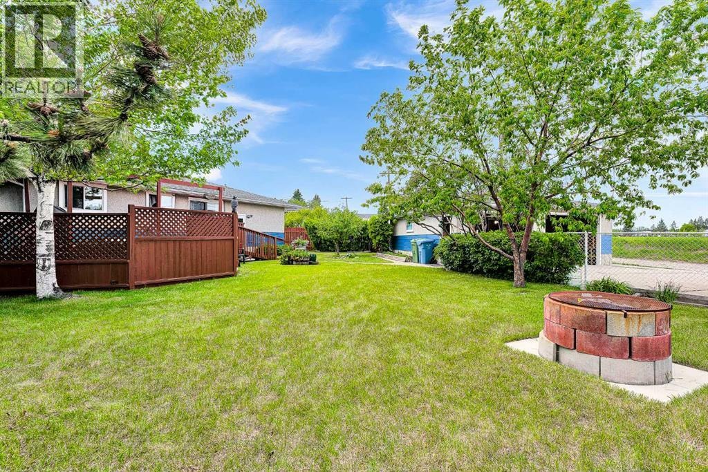 244 Travis Place NE — photo 41