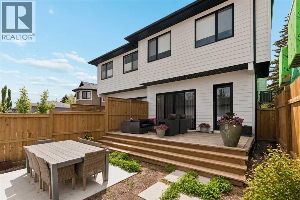 4114 18 Street SW — photo 39