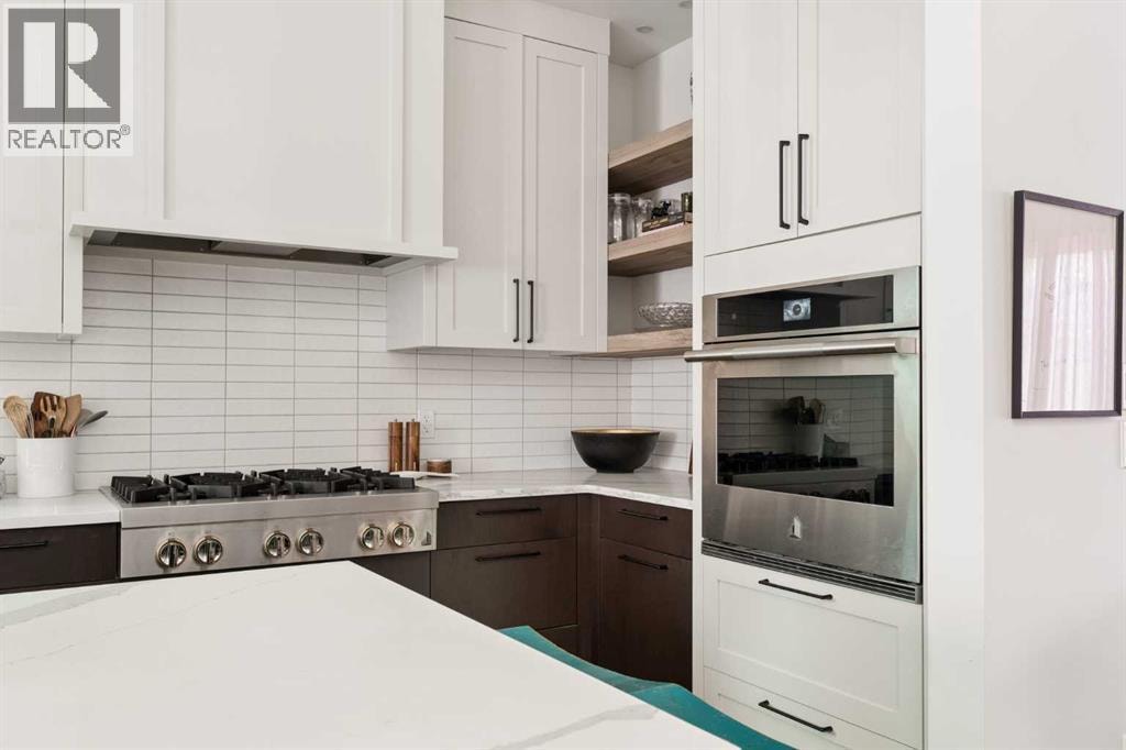 4114 18 Street SW — photo 9