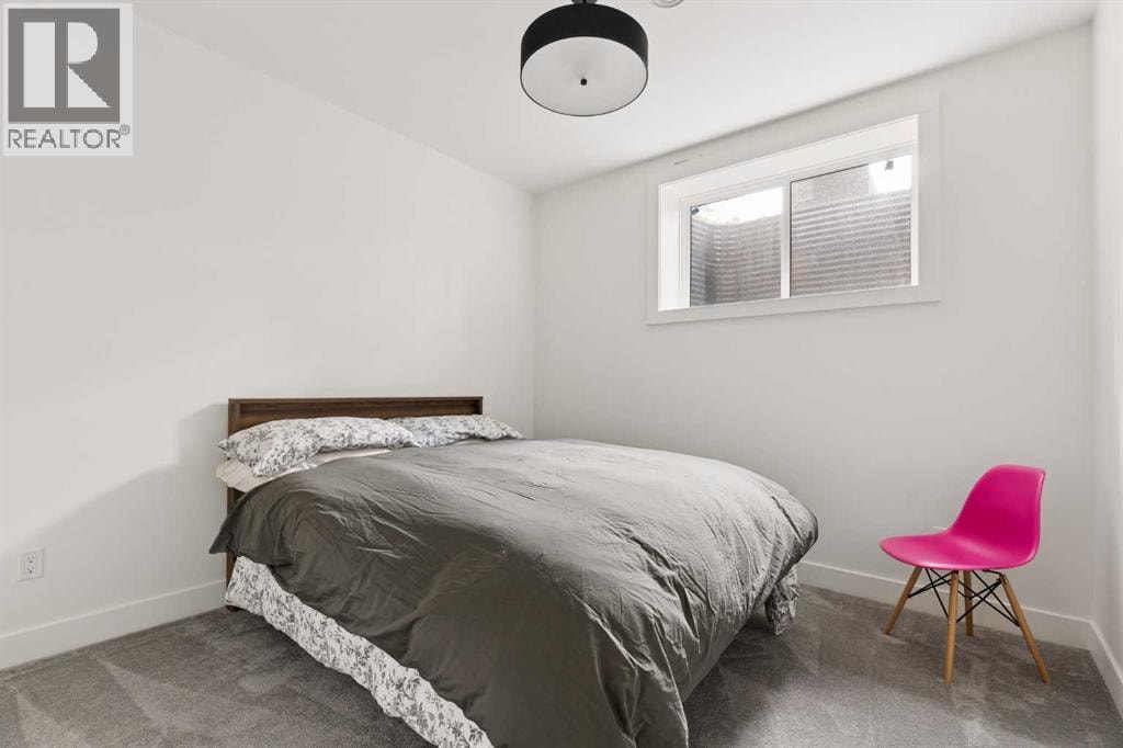 4114 18 Street SW — photo 36
