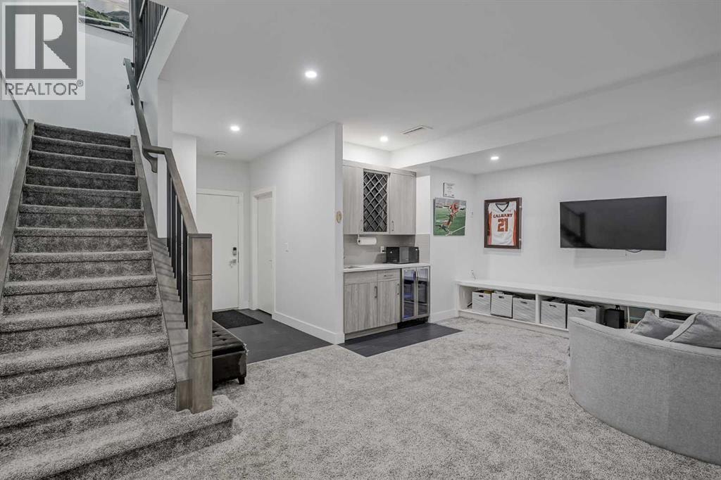 701 13A Street NE — photo 29