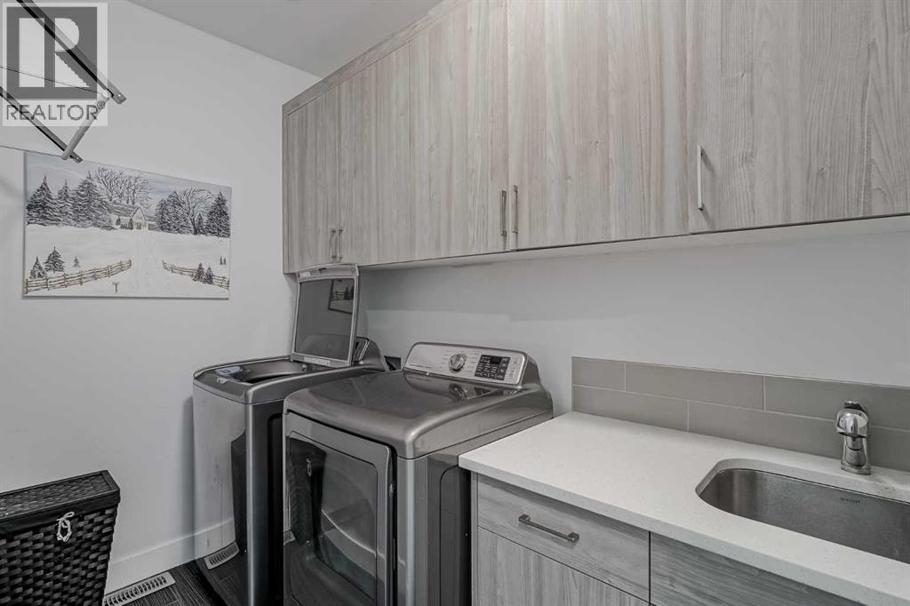 701 13A Street NE — photo 28