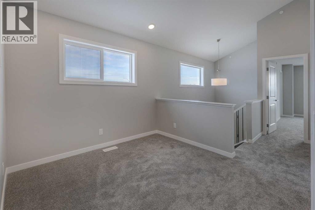 98 Prince Drive — photo 19