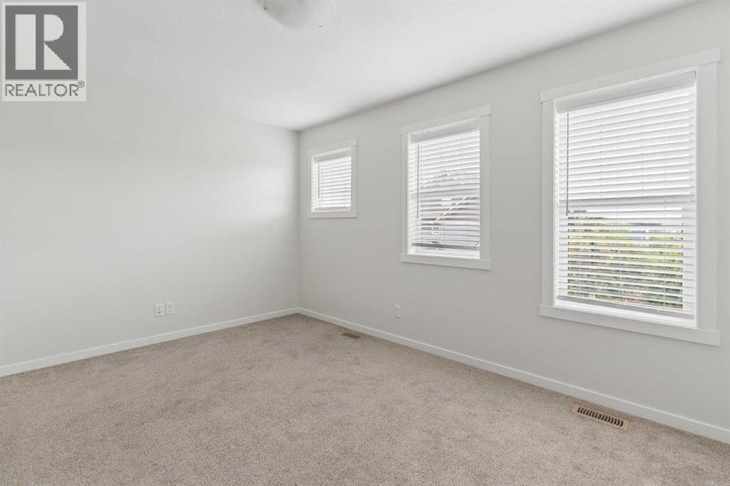 469 Cranbrook Square SE — photo 19