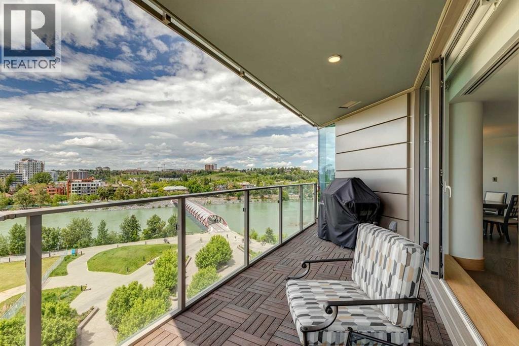 811, 738 1 Avenue SW — photo 33