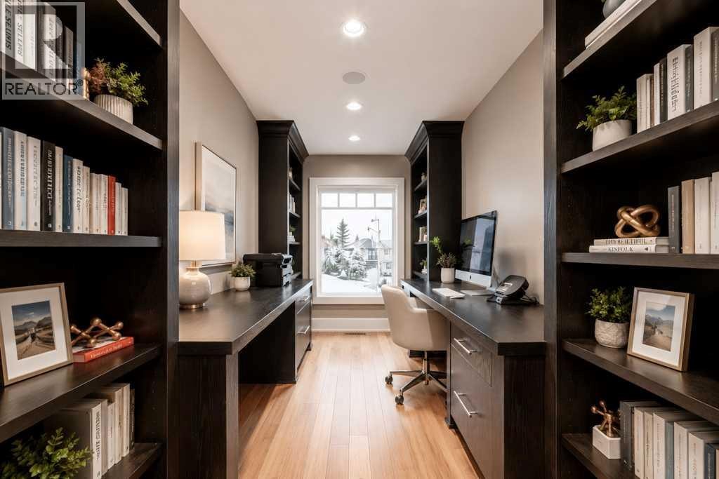 16 Spring Valley Way SW — photo 32