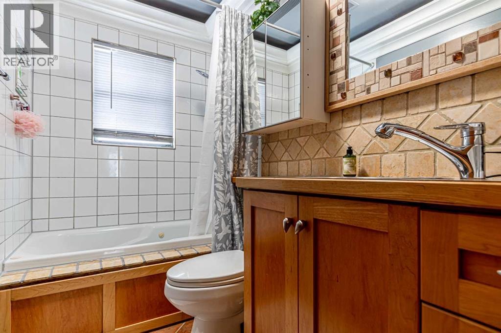 3423 1 Street NE — photo 7