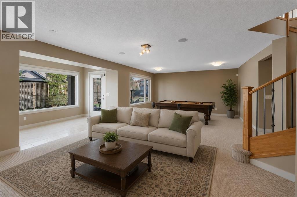 273 Everglade Circle SW — photo 35