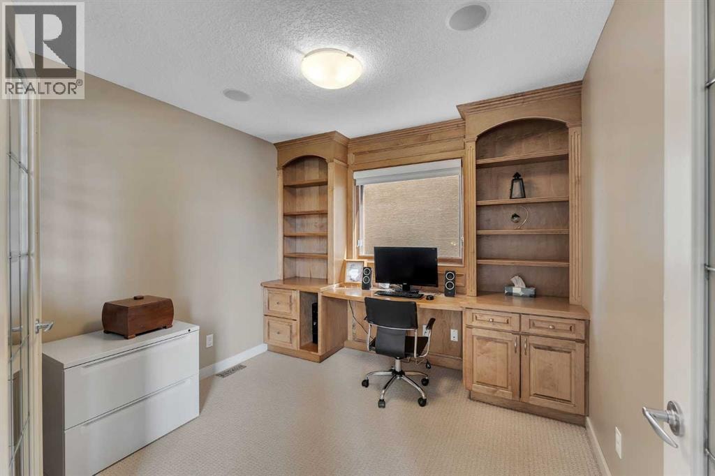 273 Everglade Circle SW — photo 9
