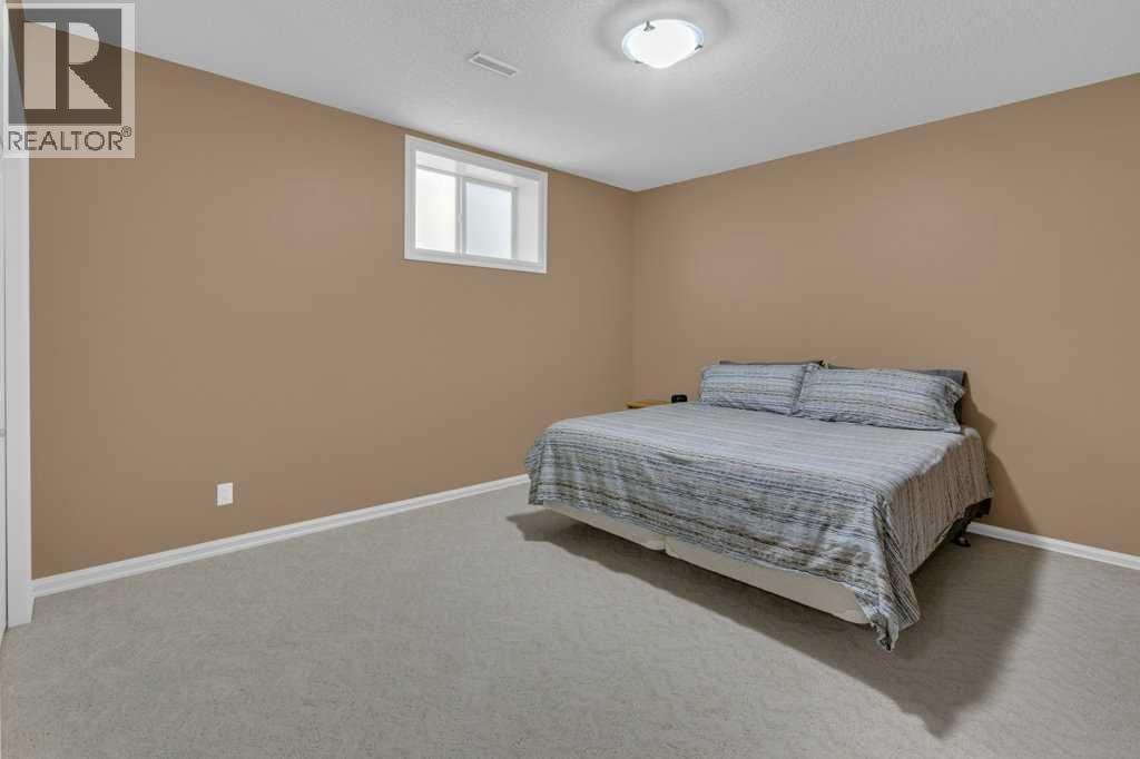 9 Tanner Close SE — photo 33