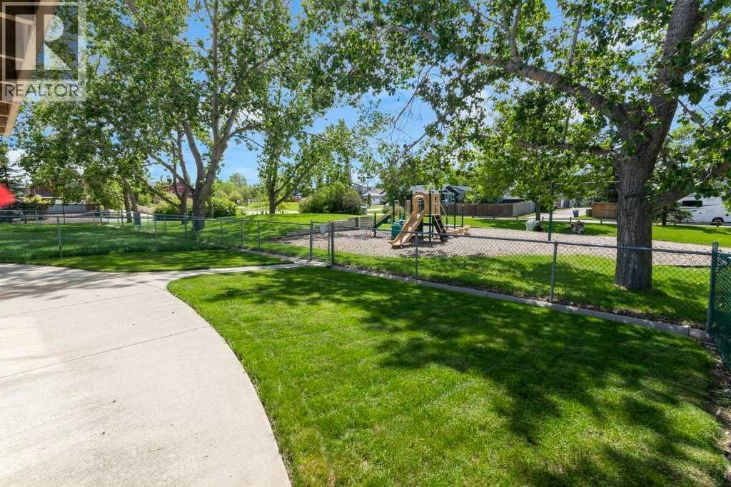 9 Tanner Close SE — photo 37