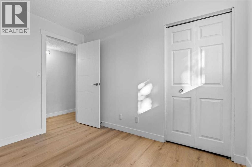 7006A Bowness Road NW — photo 19