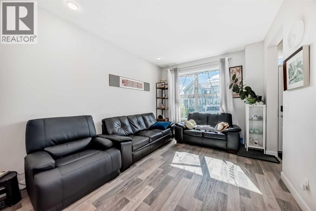 16 Carringvue Way NW — photo 10