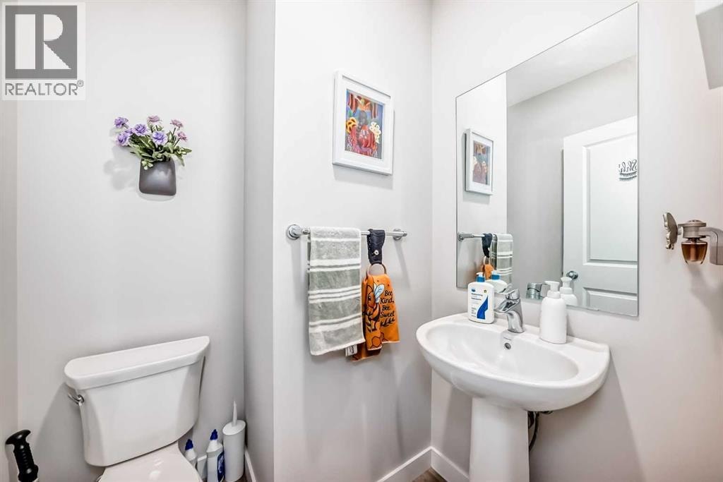 16 Carringvue Way NW — photo 13