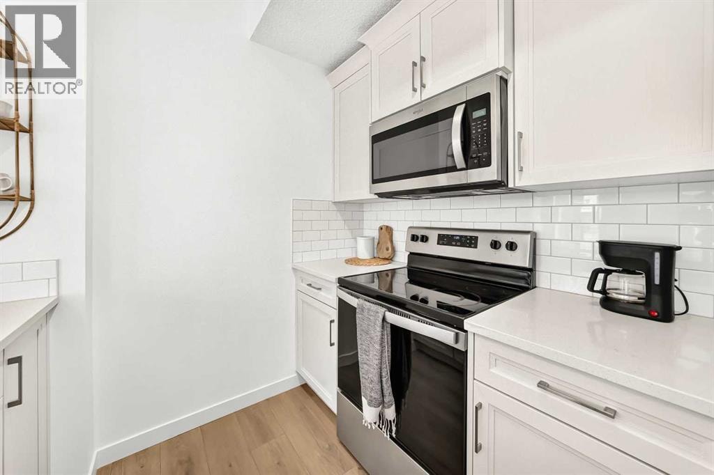 802, 250 Fireside View — photo 5