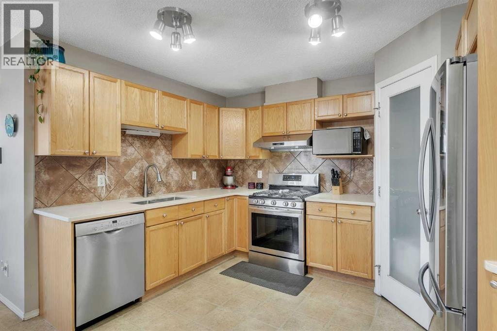 33 Saddlebrook Common NE — photo 8
